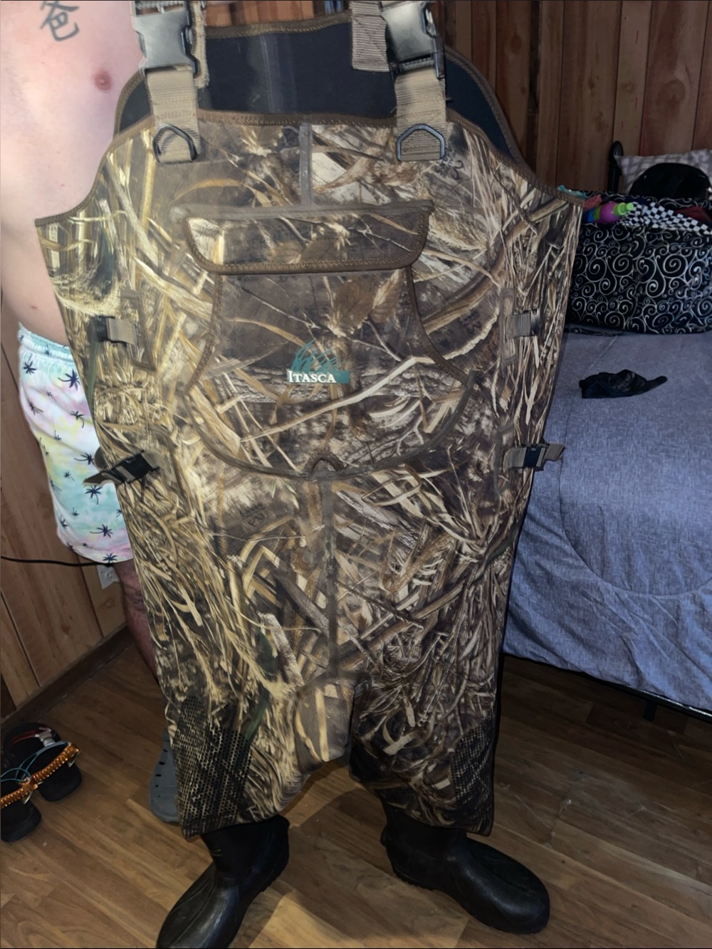 Itasca Camouflage Chest Waders in Brown and Green